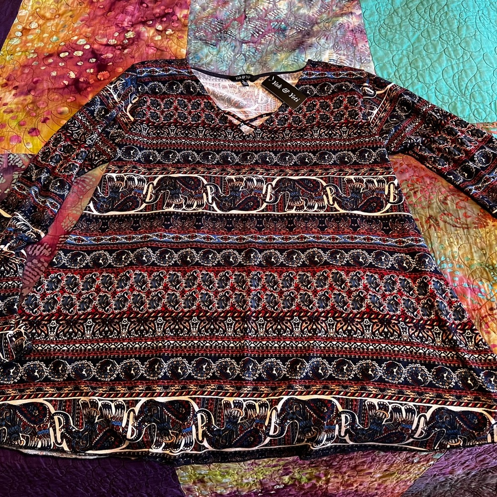 Yak and Yeti women’s L tunic long sleeve